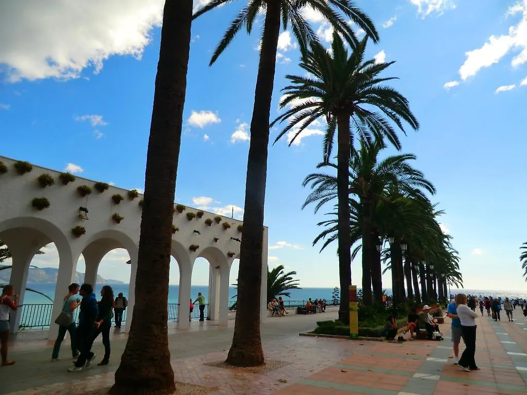 アパート Apartamentos Balcon De Europa ネルハ
