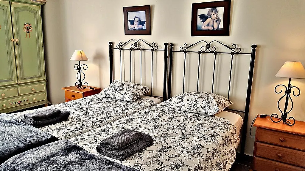 نيرخا Apartamentos Balcon De Europa