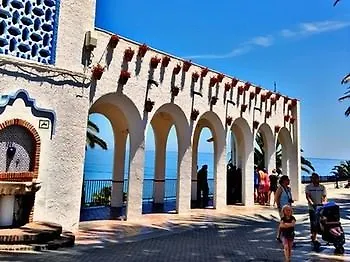 Apartamentos Balcon De Europa Nerja 0*,  Španělsko